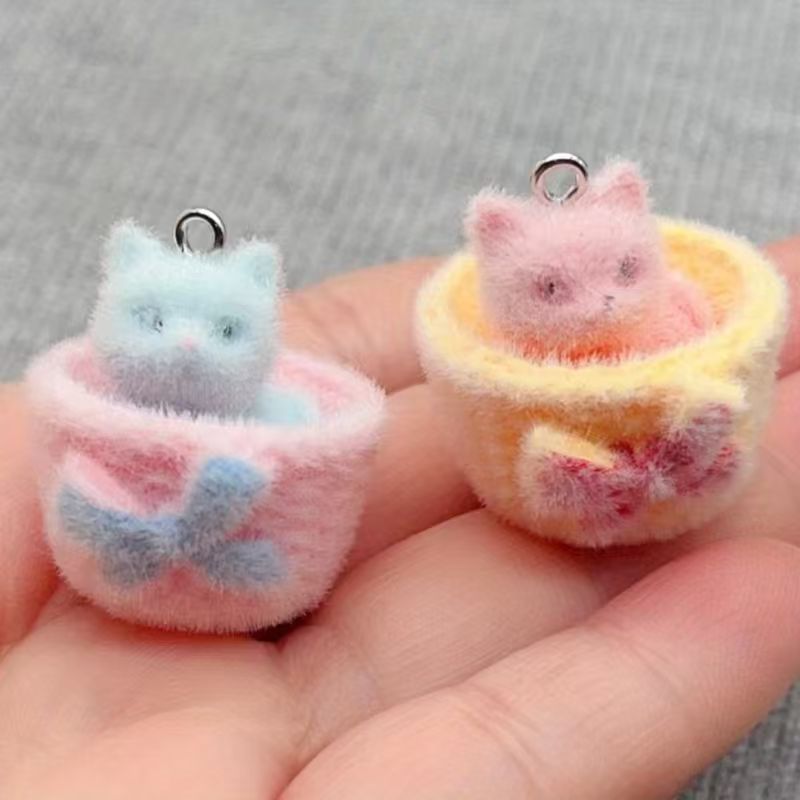 Resin Art Essentials - 4 шт. 3D-подвески в виде кошек
