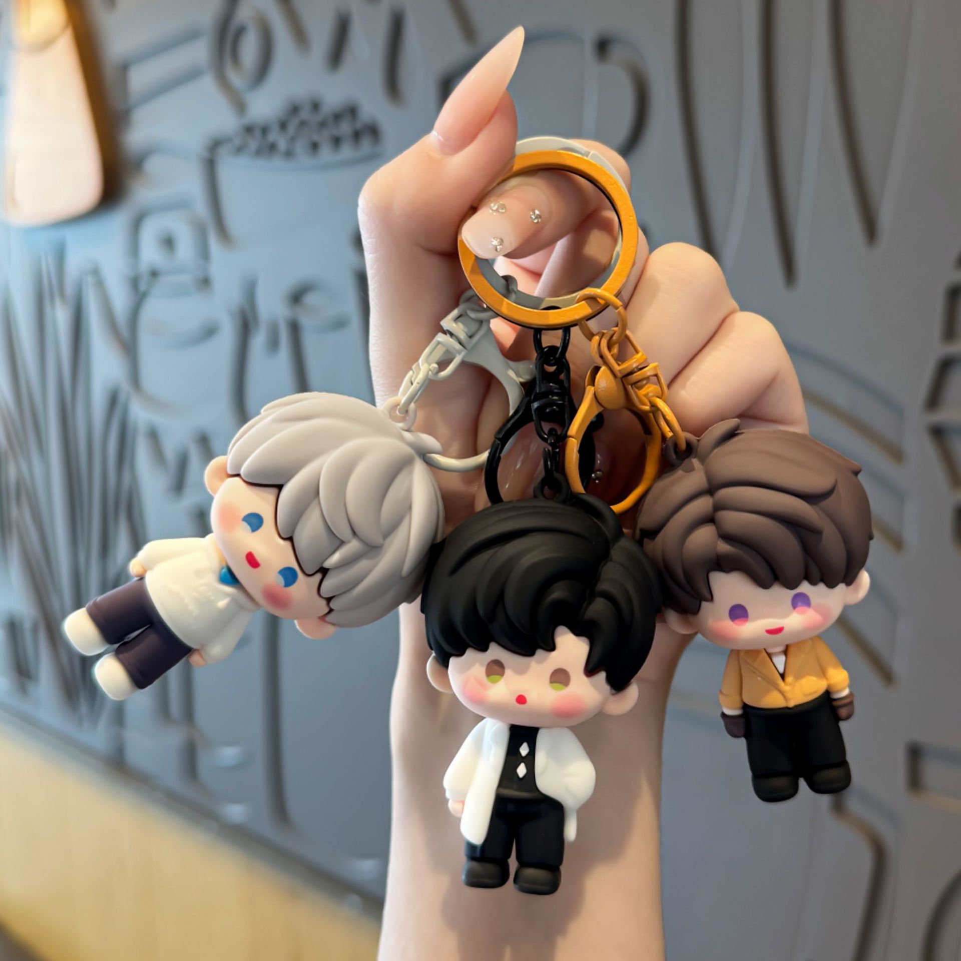 Resin Art Anime - Брелок-фигурка Love and Deepspace Q из